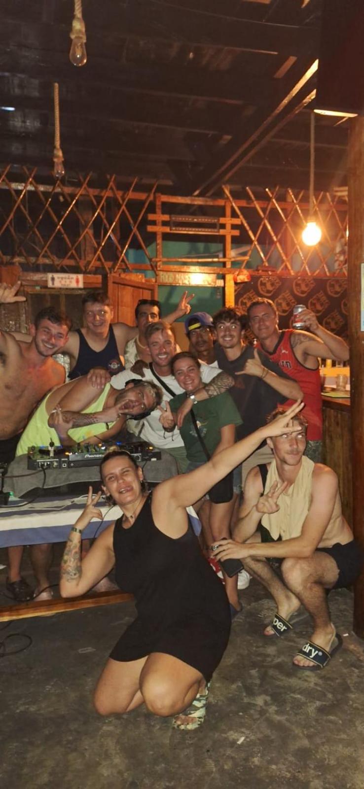 Tipsy Turtle Hostel Kaoh Touch Buitenkant foto